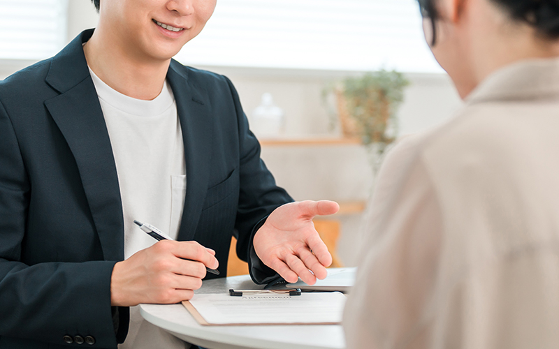 ひとりで抱え込まず、まずはマンション倉庫へご相談ください