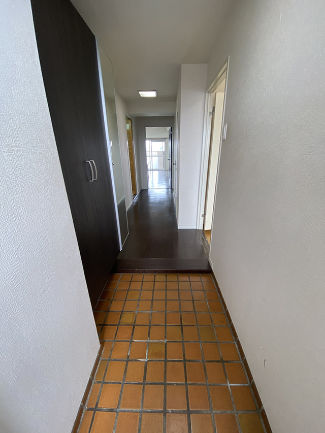 真栄マンション稲生町
