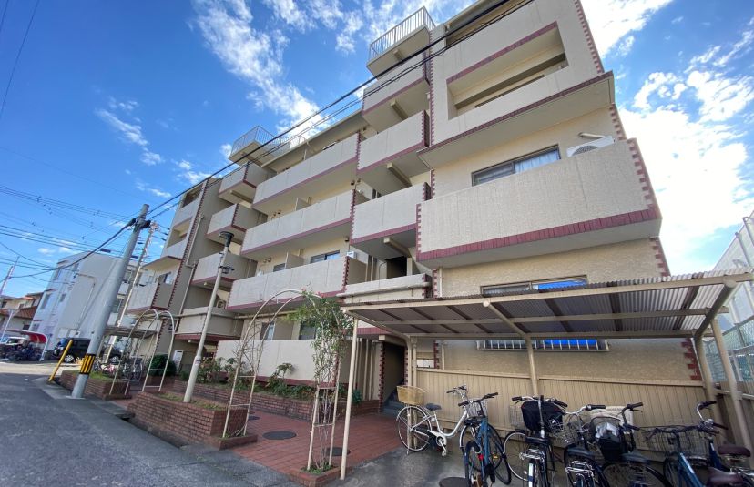 ロイヤル鹿山 アイキャッチ画像